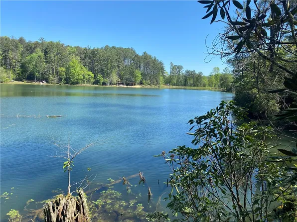 119 Whitmire Church Rd, Tamassee, SC 29686