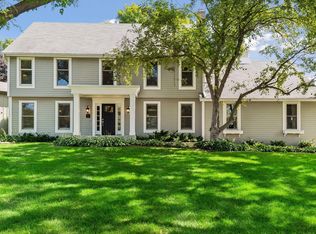 680 Alvarado Ln N, Plymouth, MN 55447