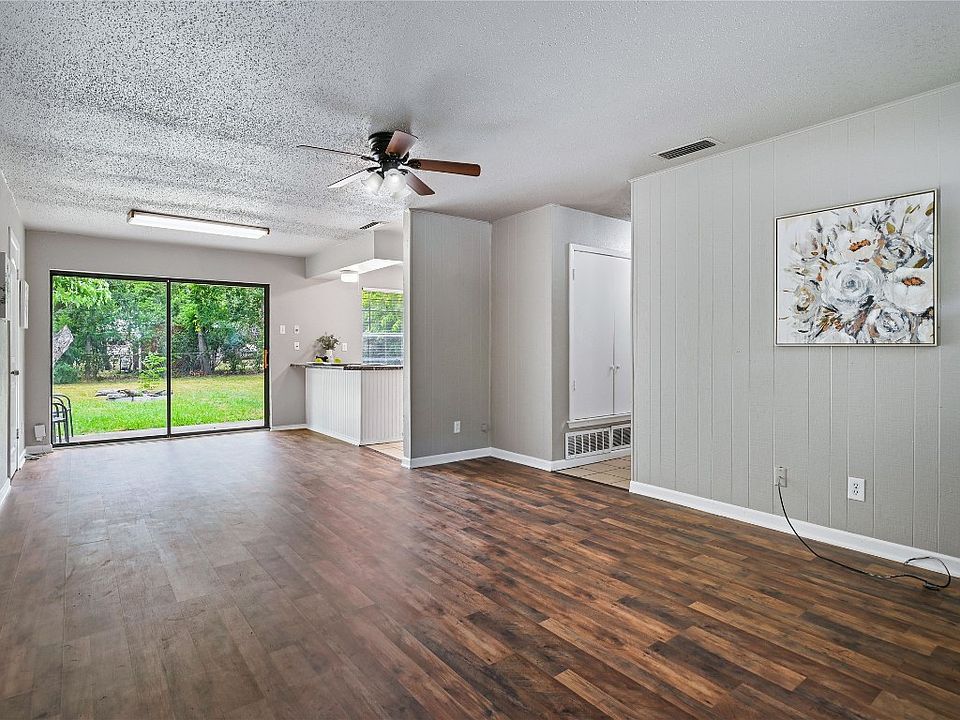 1st image of 701 Dove Ln
