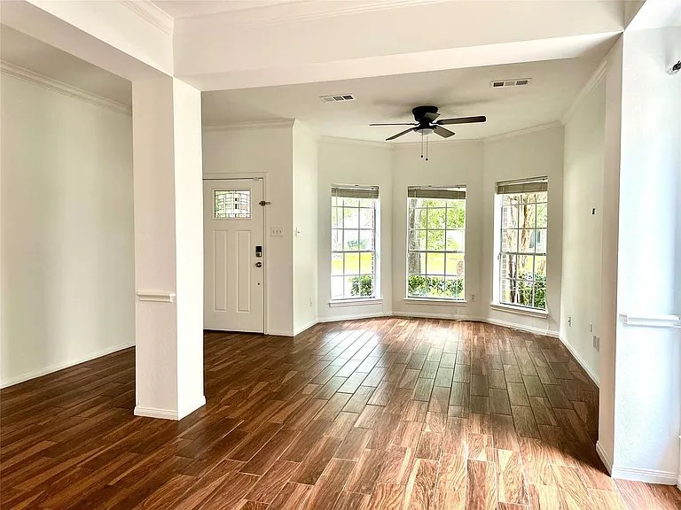 24914 Aughton Ct — Photo 9