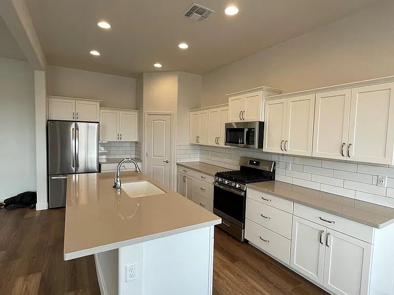 7906 E Carbon Ct — Photo 5
