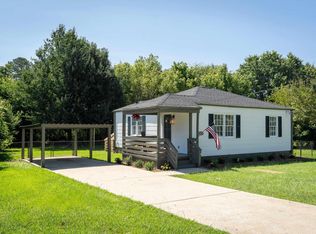 929 8th St, Pleasant Grove, AL 35127