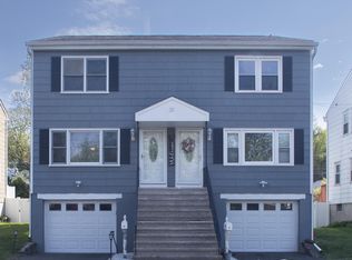 31 Hollow Wood Ln #A, Greenwich, CT 06831