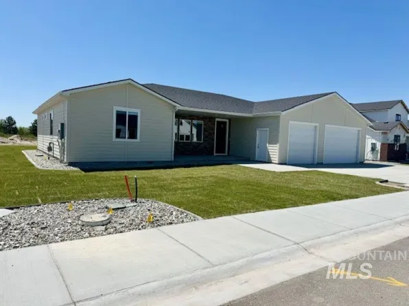 831 Selway Dr, Heyburn, ID 83336