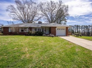 126 Maple St, Appomattox, VA 24522