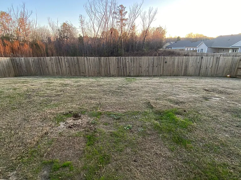 2512 Garden Dr — Photo 17