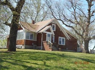 18907 E Holke Rd, Independence, MO 64057