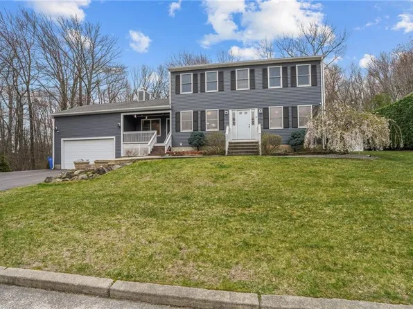 10 Basil Xing, Cranston, RI 02921