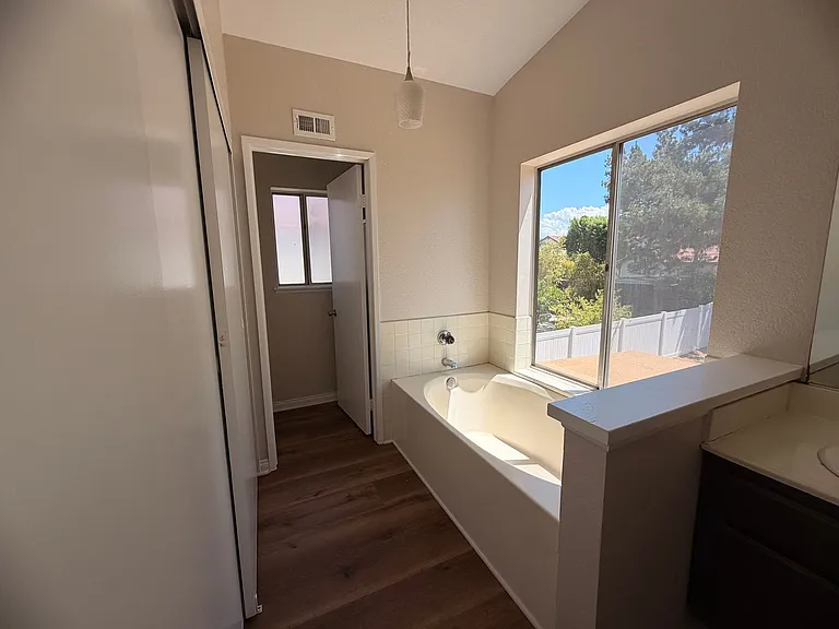 12658 Heartleaf St — Photo 21