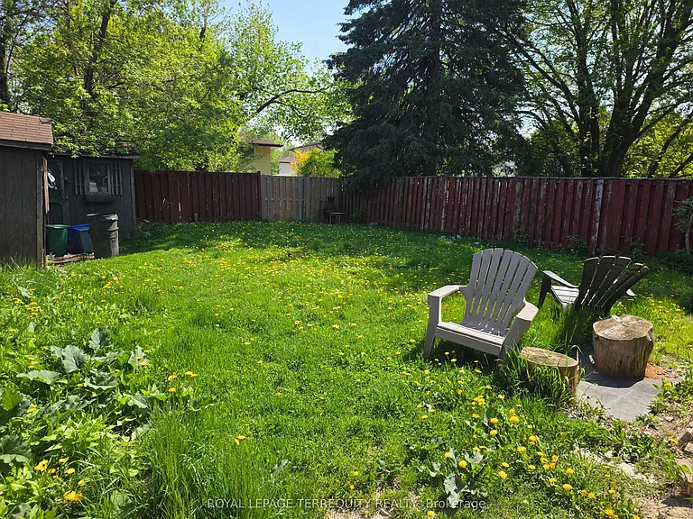 319 Hillcroft St #LOWER — Photo 14