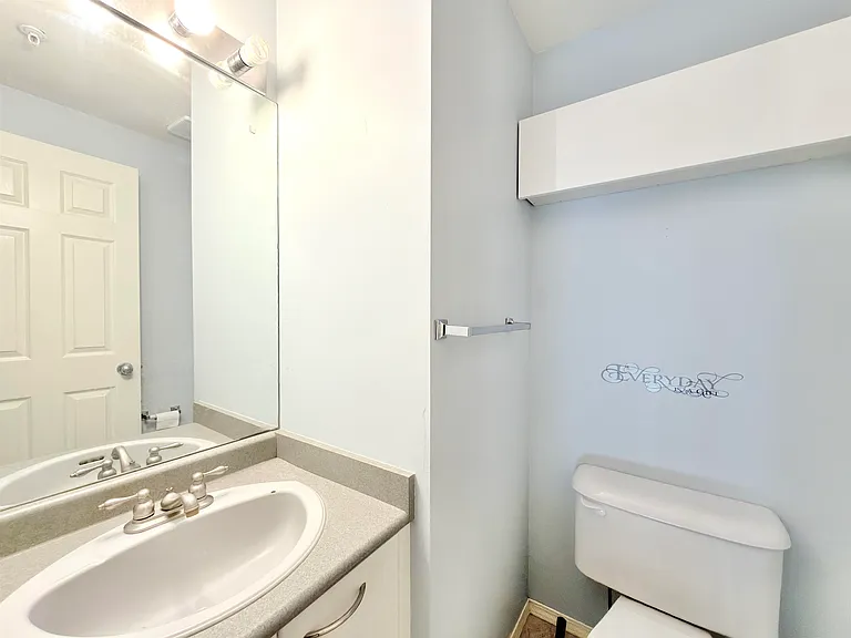 15355 26th Ave #5 — Photo 19