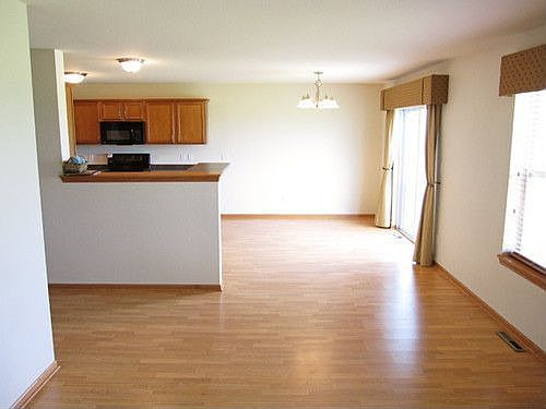 5th image of 115 Ridgeline Dr