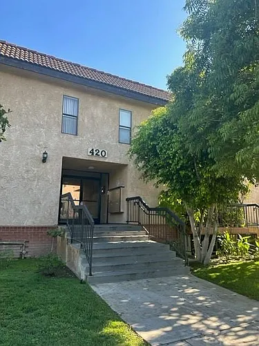 420 Salem St #101 Photo 1
