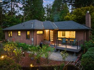 260 S Palatine Hill Rd, Portland, OR 97219