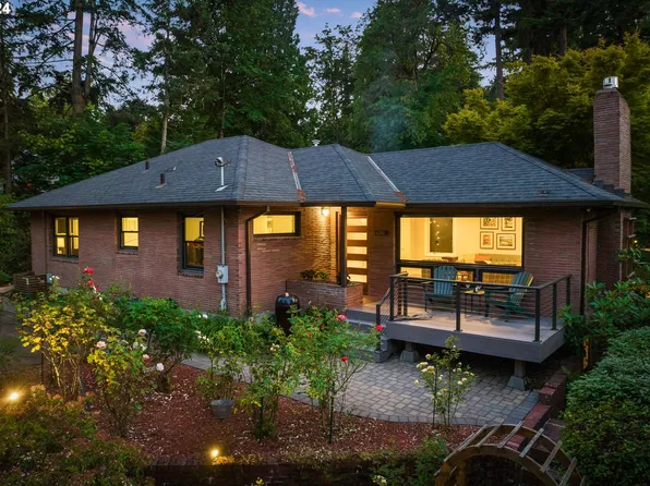 260 S Palatine Hill Rd, Portland, OR 97219