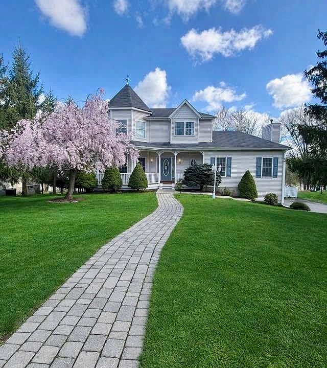 1st image of 149 Creamery Pond Road