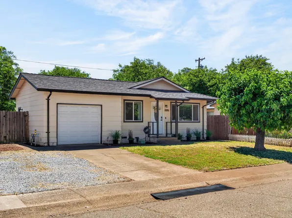 2315 Galaxy Way, Redding, CA 96002