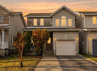 942 Bluffwood Ave, Kingston, ON K7K7K4