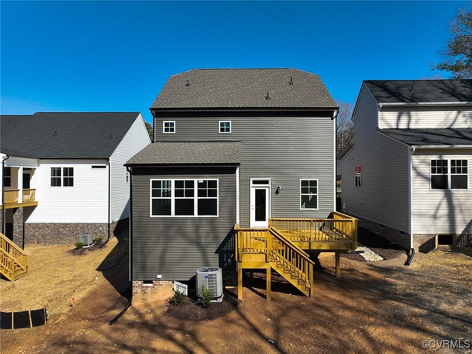 2nd image of 7913 Lyndale Dr