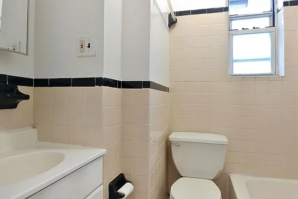 Rented by The Search D&M | media 8