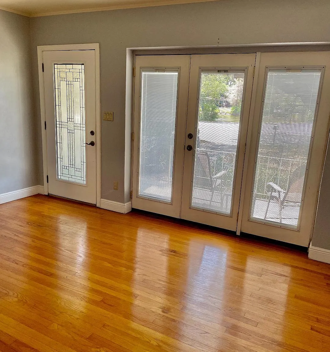 2 bed, 1.5 bath, 1307 sqft, $2,300 — Photo 4