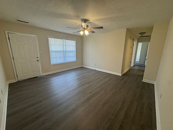 2nd image of 309 Creekwood Ave