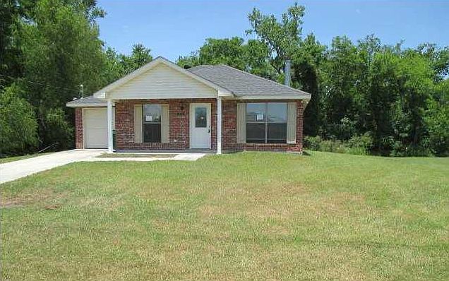 1st image of 408 Pelican Ln
