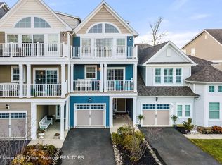 26 Lighthouse Point Rd #303X, Highlands, NJ 07732