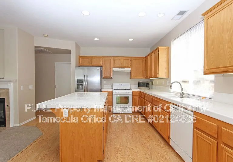 44675 Brookvail Ct — Photo 15