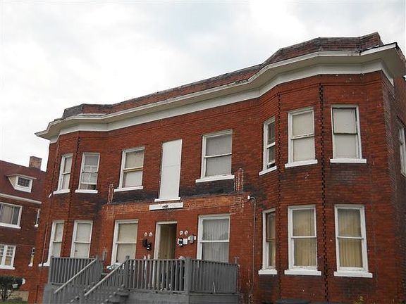 3rd image of 1481 Saint Clair St APT 2