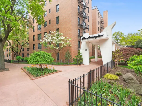 139-15 83rd Avenue image 8 of 8