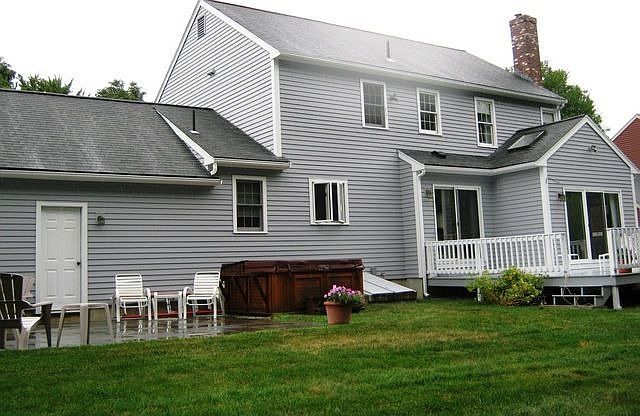 2nd image of 71 Hillando Dr