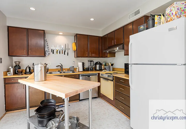 2107 SE 21st Ct — Photo 6
