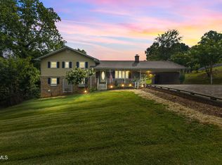 111 Vanderbilt Dr, Johnson City, TN 37601