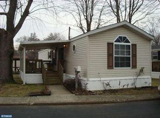 6 South Dr, East Windsor, NJ 08520