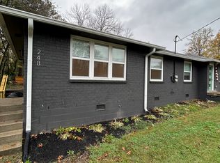 250 Harbor Dr #A, Hendersonville, TN 37075