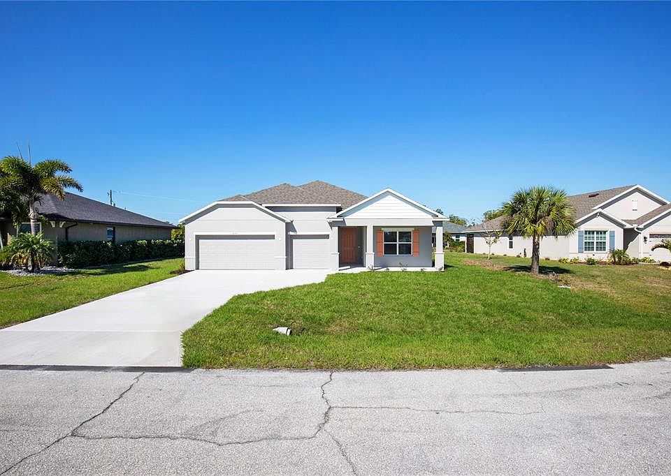 1st image of 16323 Navarro Ct