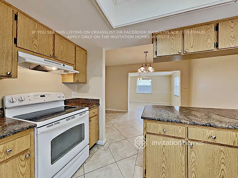 9006 Dixiana Villa Cir — Photo 10