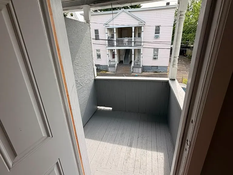 29 Laurel Ct #2-L — Photo 3