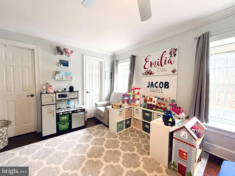 10 Devon Ct — Photo 33