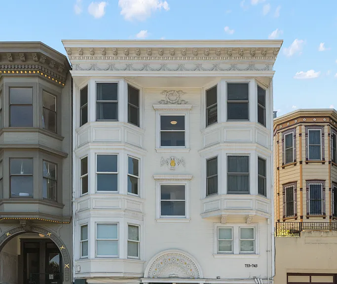737 Waller St #737 — Photo 1