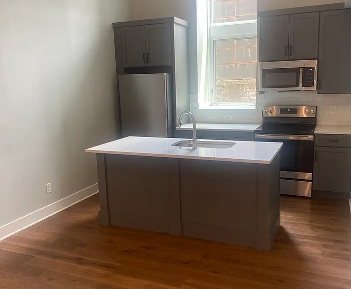 810 Plum St #404 — Photo 8