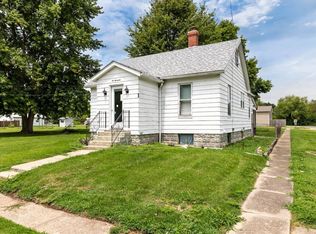117 Berry St, Gillespie, IL 62033
