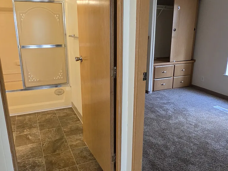 2380 Molalla Rd — Photo 17