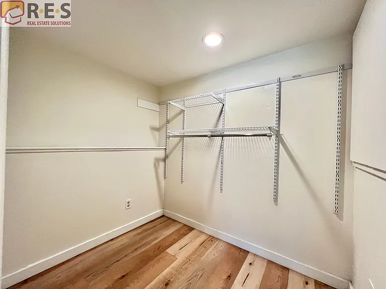 2739 Straus Ln — Photo 19