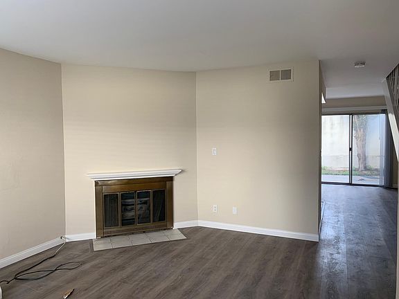 3rd image of 143 Melody Ln APT B2