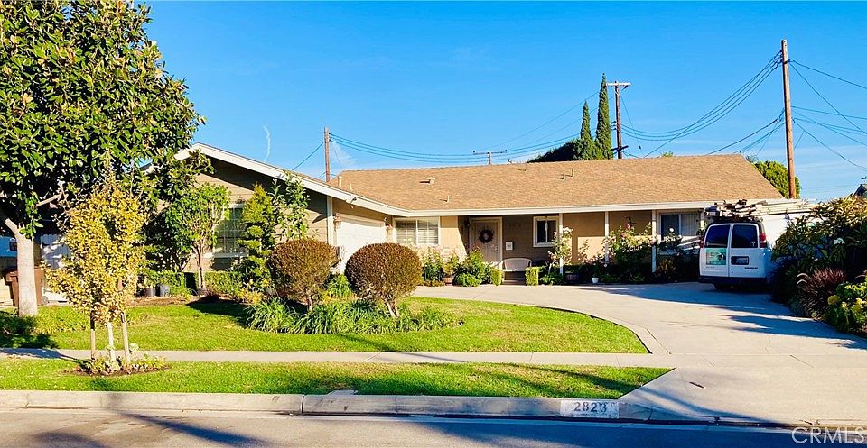 1st image of 2823 E Verde Ave