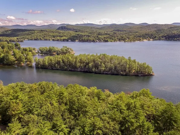 50 Rabbit Island, Castleton, VT 05735