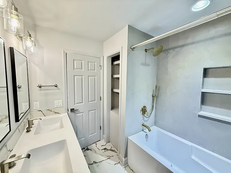 207 Blue Ridge Dr — Photo 18