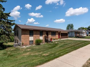 2839 Porter St SW, Grandville, MI 49418